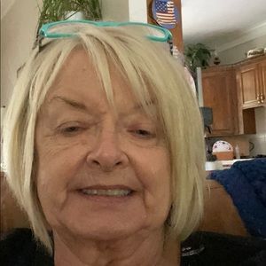 Meet your Posher, Regina